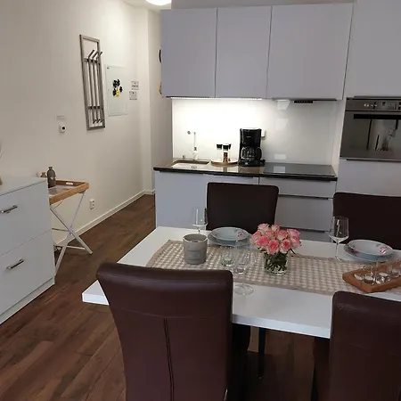 Waterside Heaven דירה *